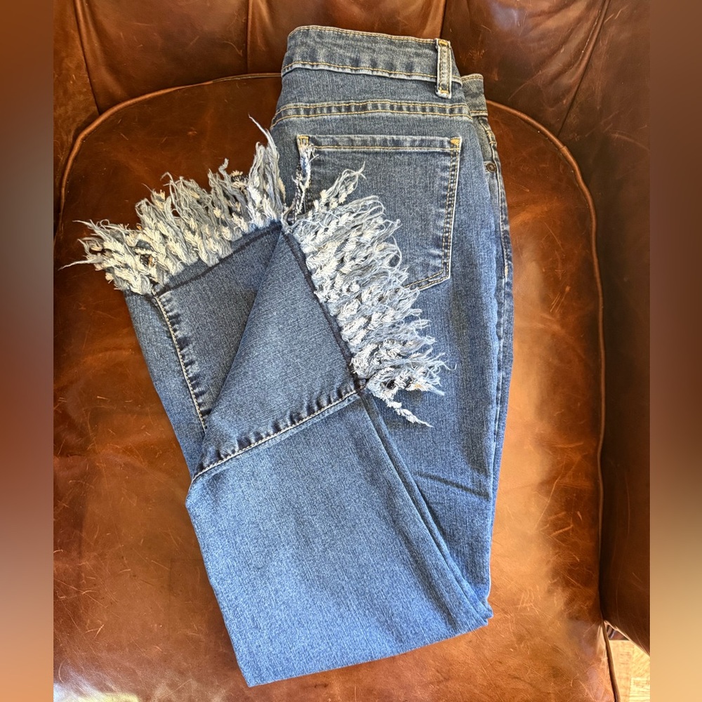 Coldwater Creek Distressed Hem Blue Jeans